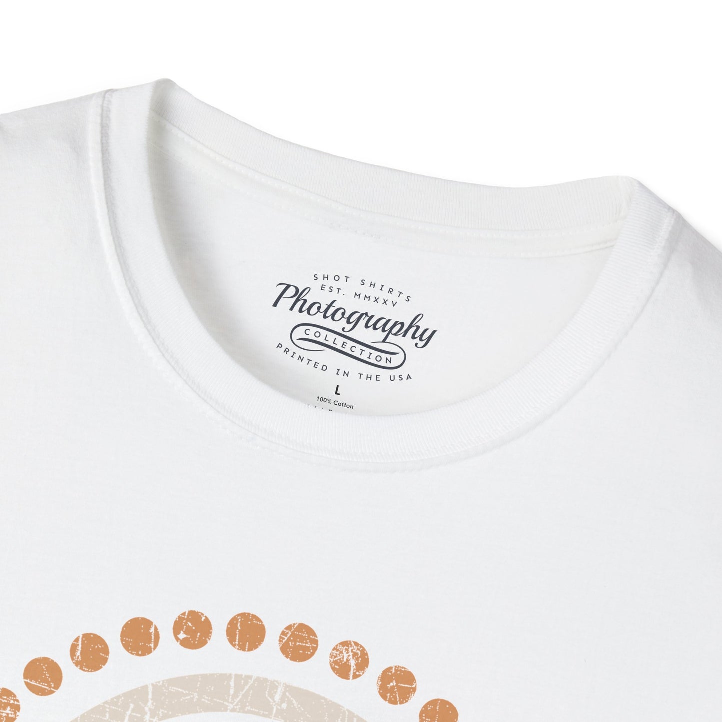 0086. Photographer Unisex T-Shirt