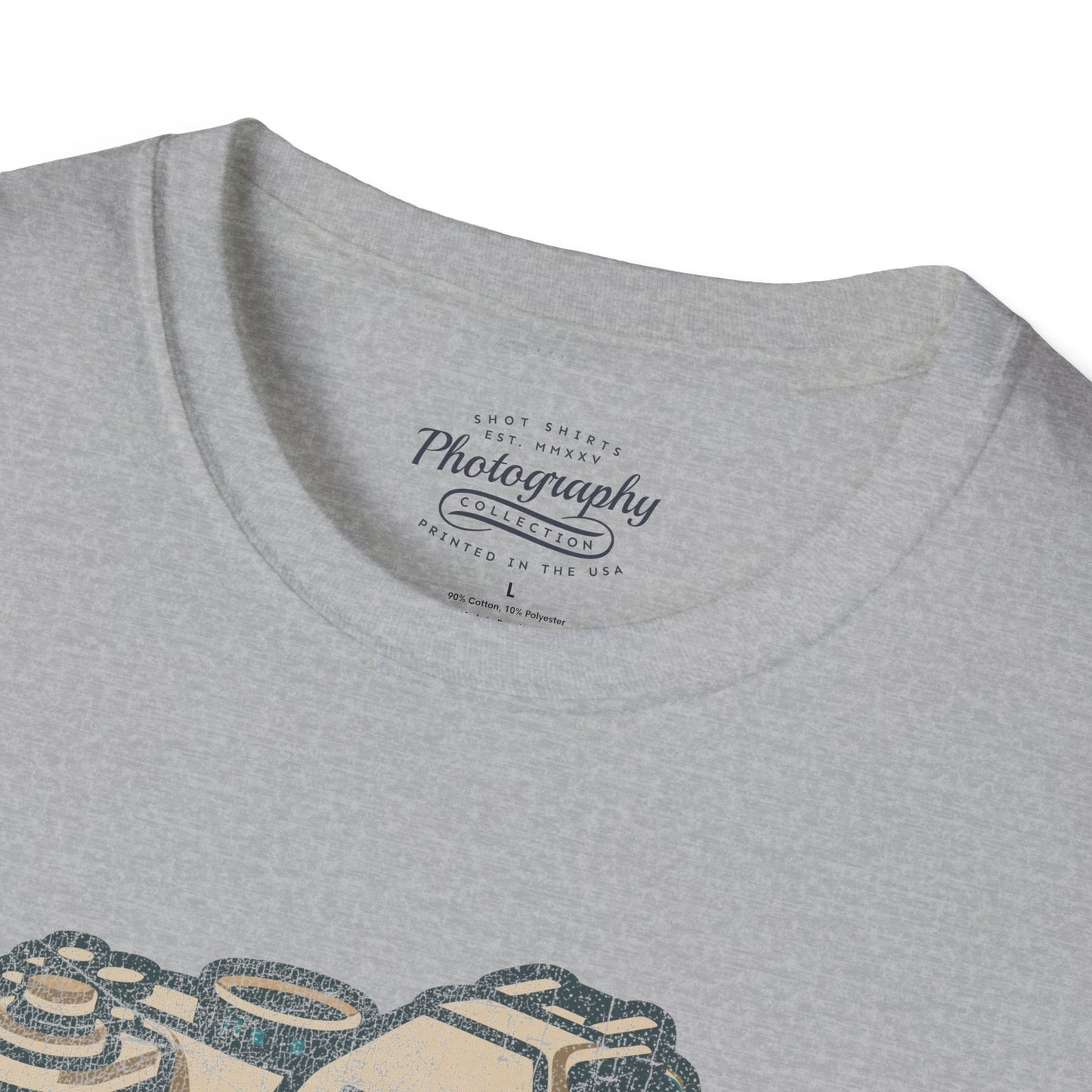0064. Grunge Classic Photo Camera Unisex T-Shirt