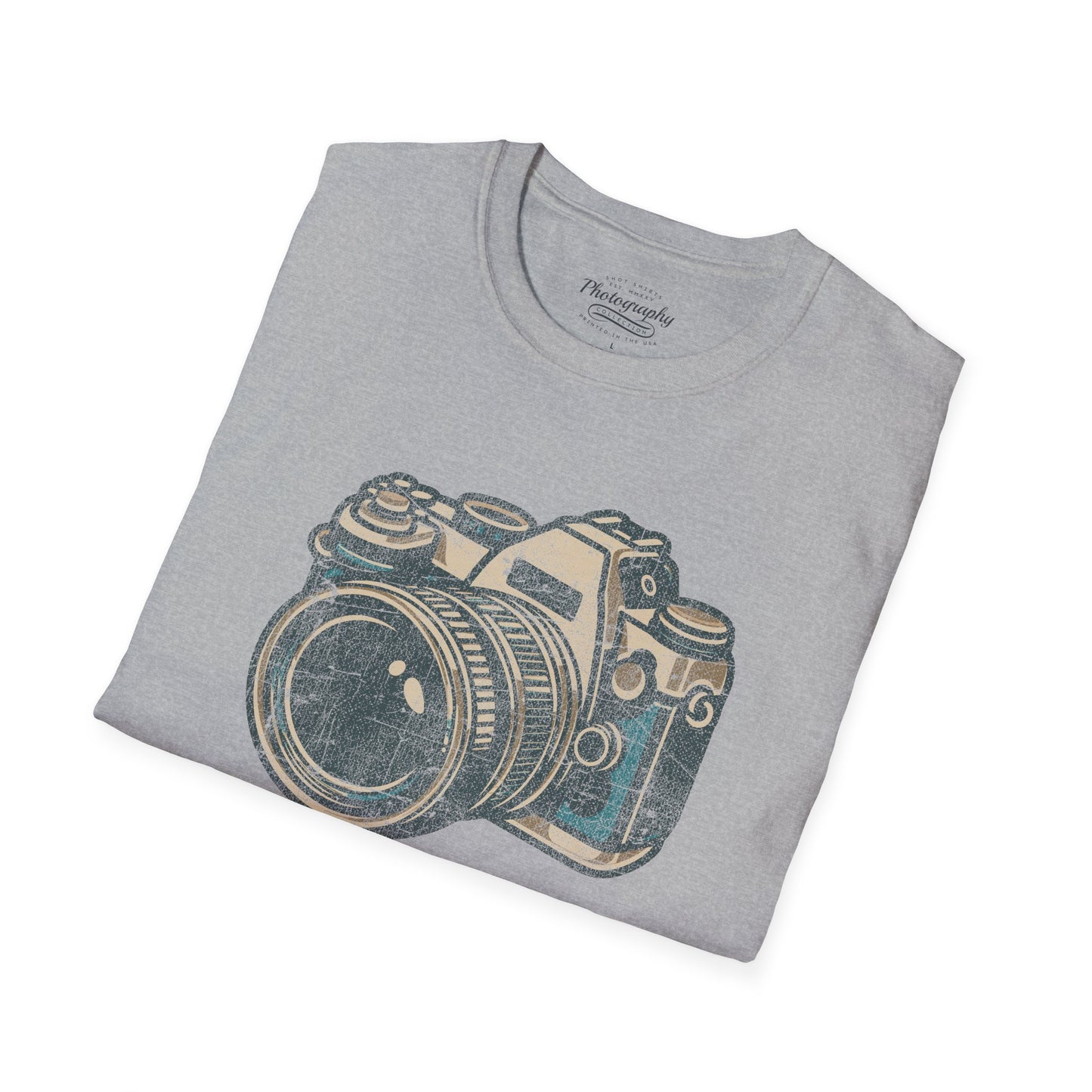 0064. Grunge Classic Photo Camera Unisex T-Shirt
