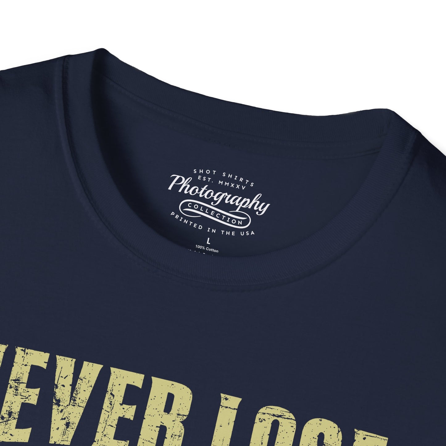 0092. Never Lose Focus Retro Sunset Photographer Silhouette Unisex T-Shirt