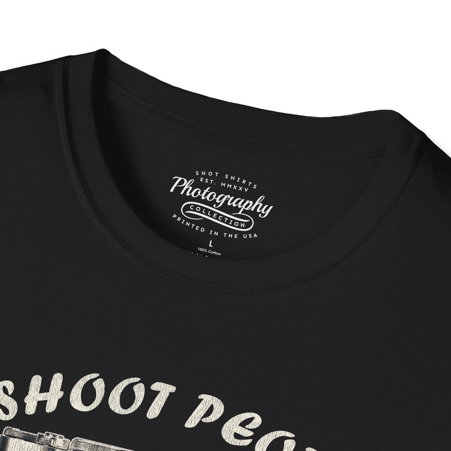 0015. I Shoot People For Fun! Unisex T-Shirt