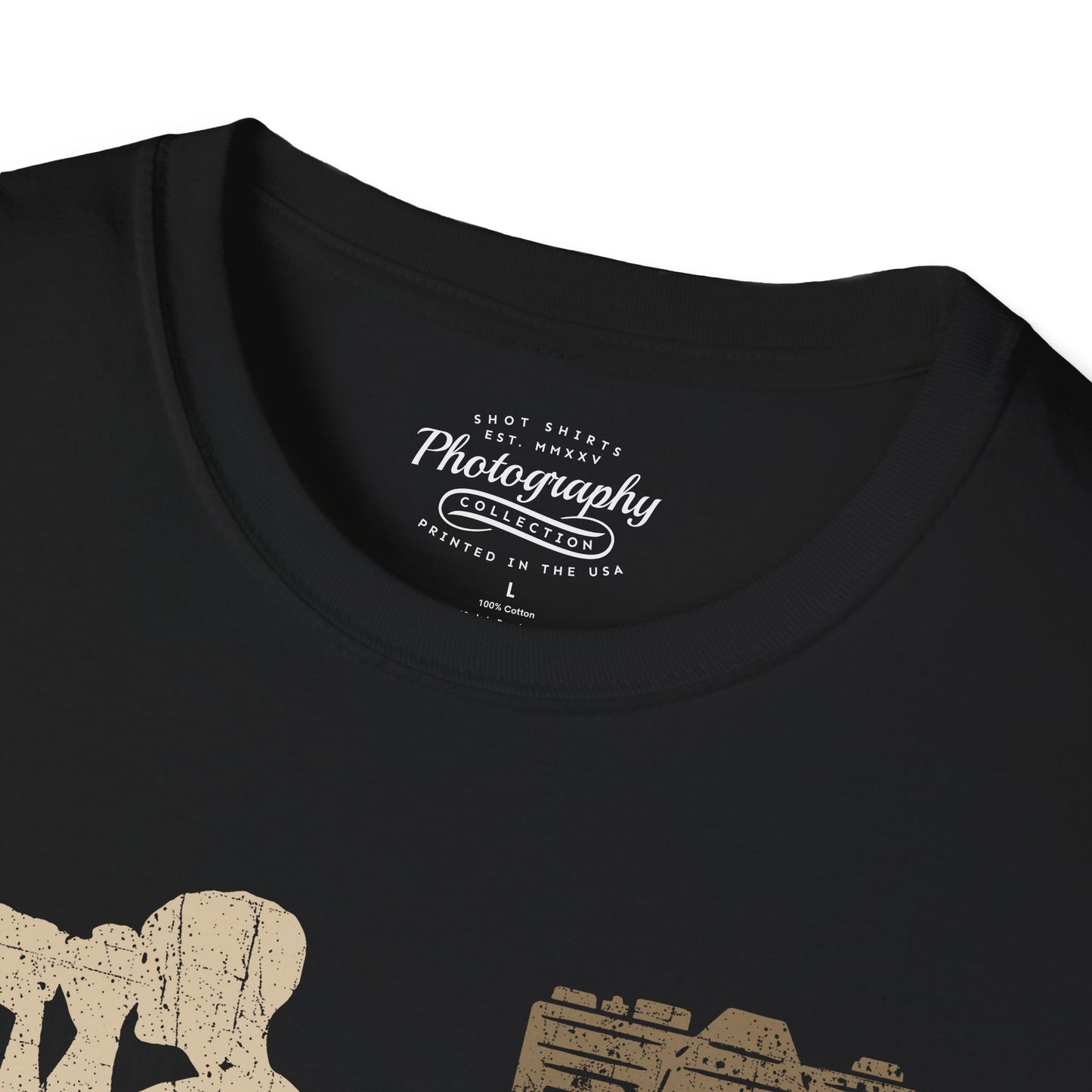 0087. I Shoot People And Sometimes Cut Off Their Heads Photo Camera Photographer Silhouette Unisex T-Shirt