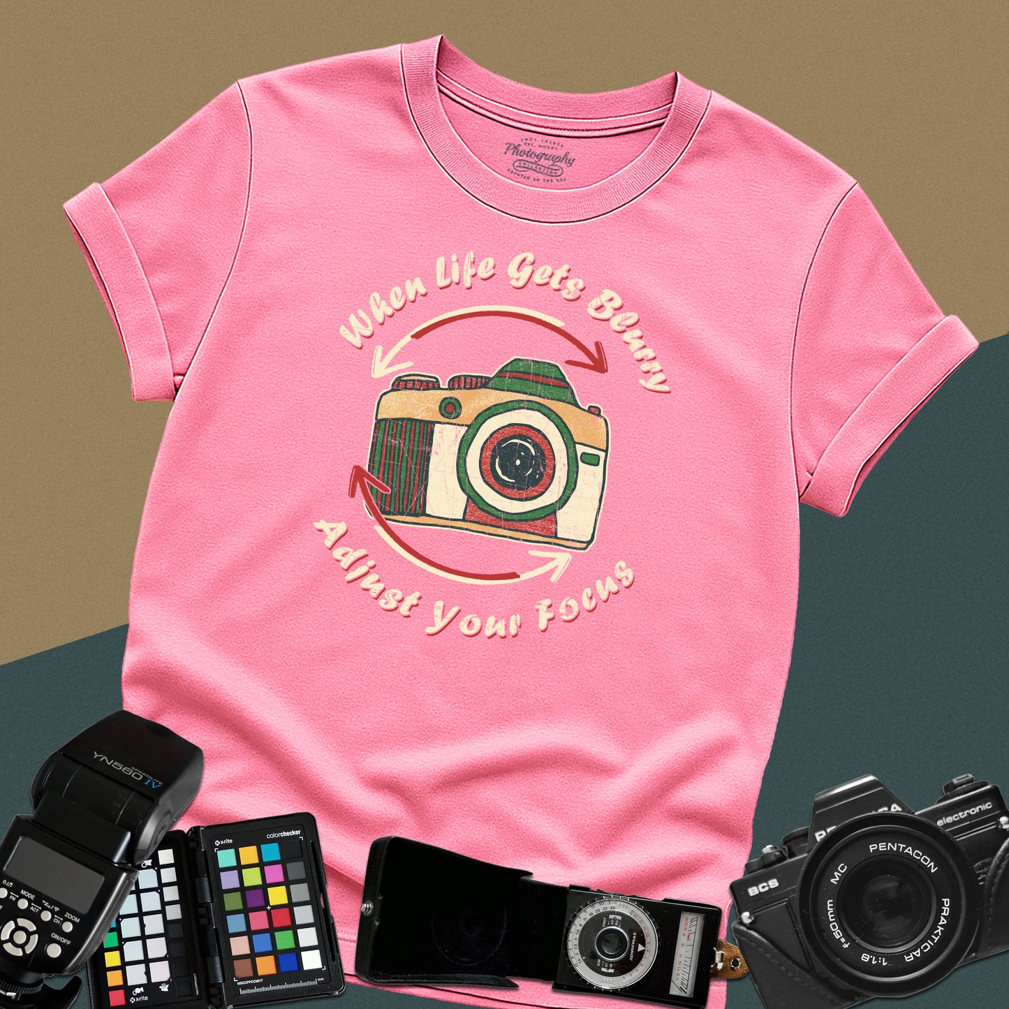 0062. When Life Gets Blurry Adjust Your Focus Retro Photo Camera Unisex T-Shirt