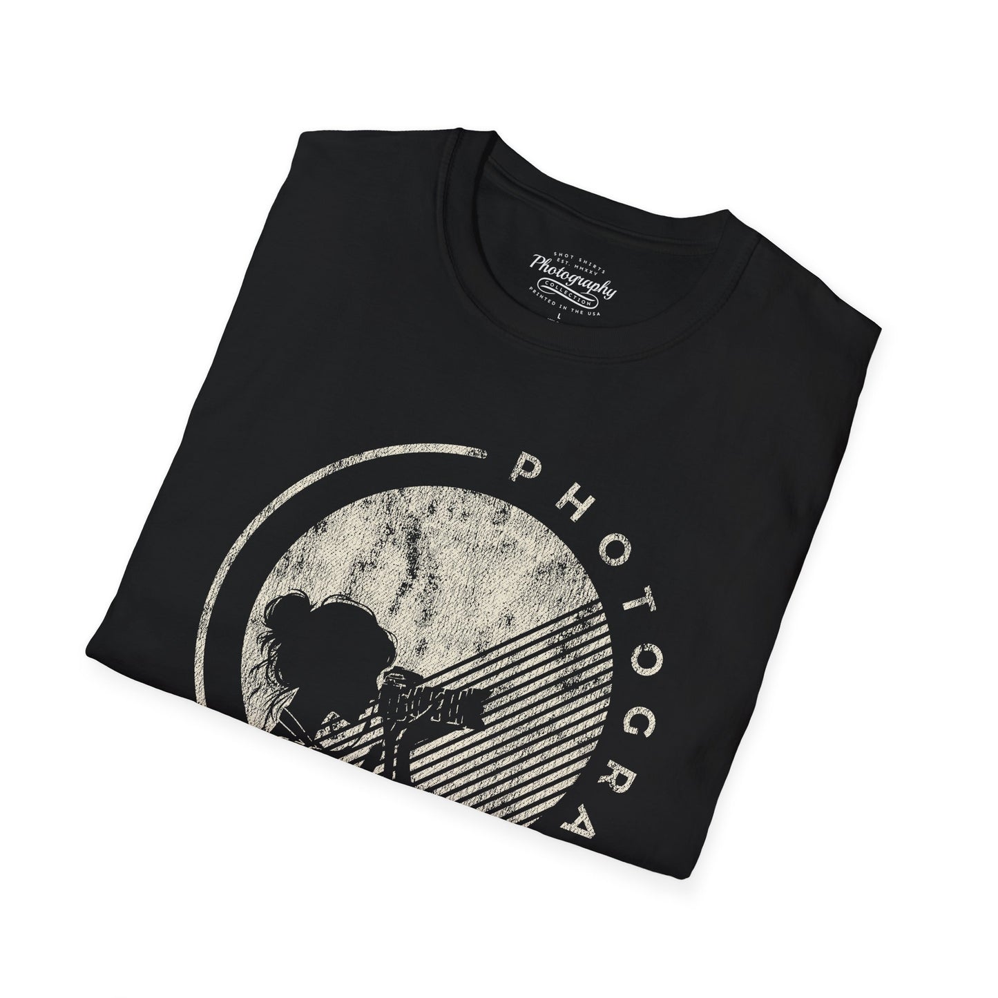 0065. Grunge Girl Photographer Silhouette Unisex T-Shirt