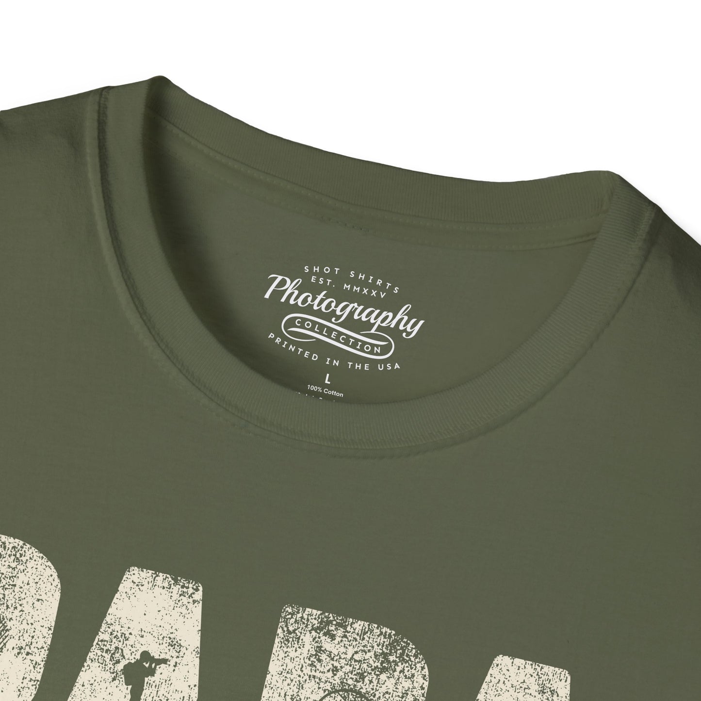 0033. Papa Photographer Unisex T-Shirt