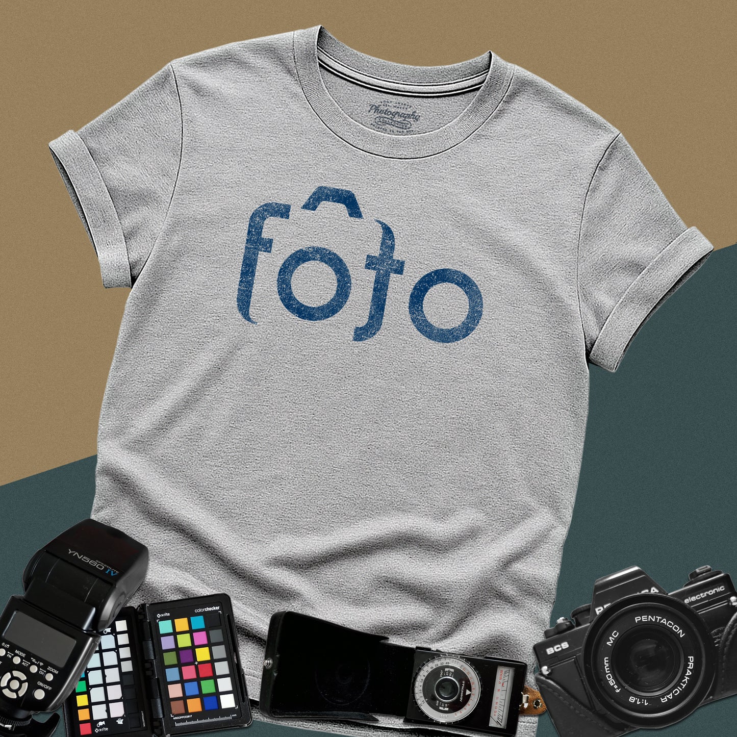 0017. Stylized Camera Foto Unisex T-Shirt
