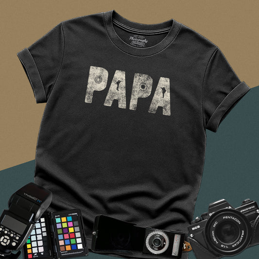 0033. Papa Photographer Unisex T-Shirt
