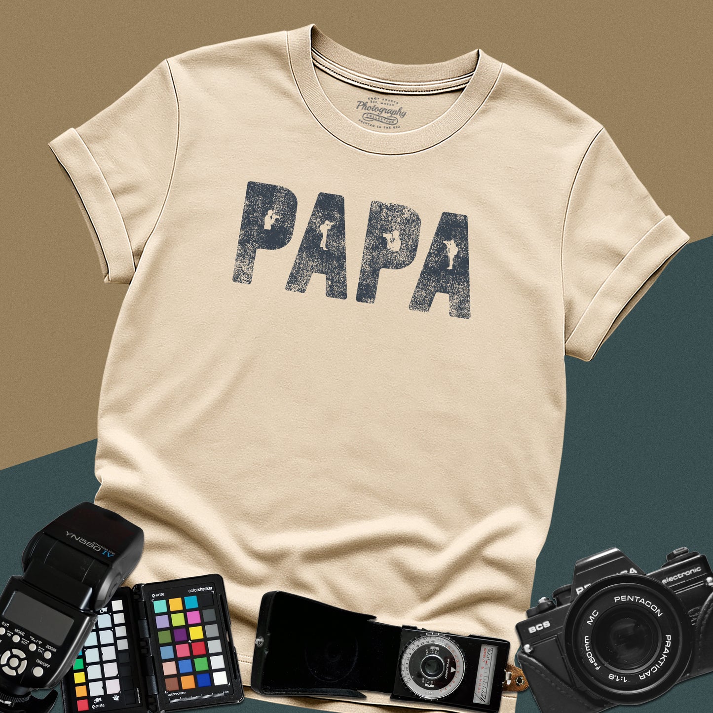 0034. Papa Photographer Unisex T-Shirt