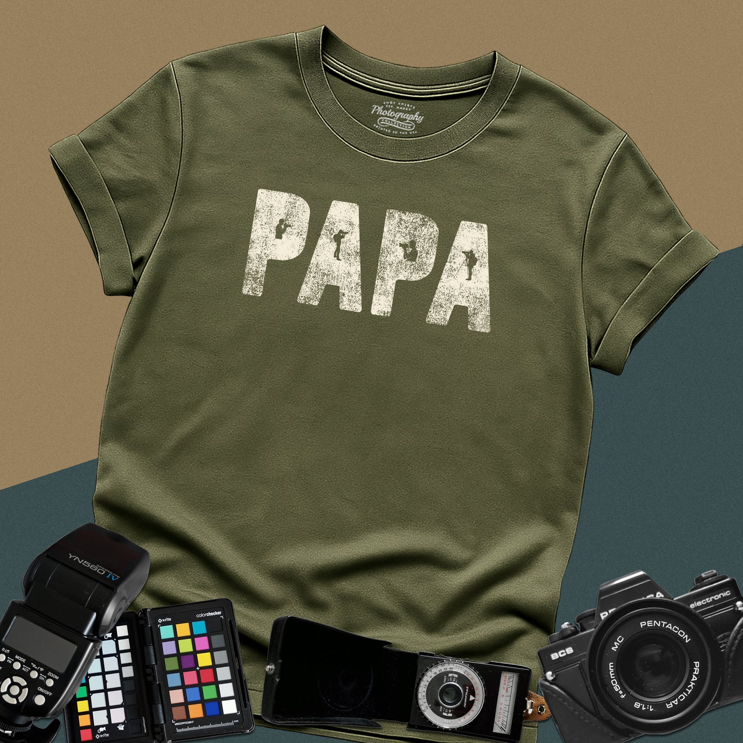 0034. Papa Photographer Unisex T-Shirt