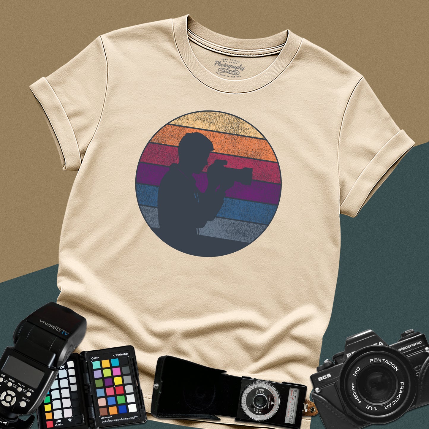 0035. Retro Sunset Silhouette Of A Photographer Unisex T-Shirt