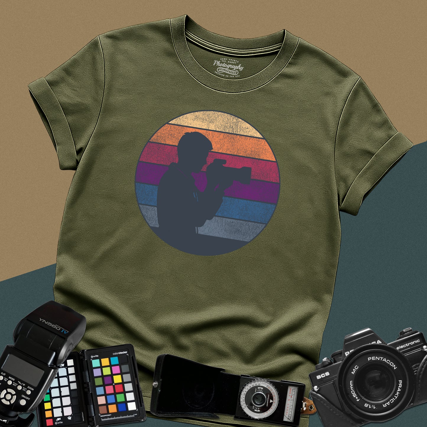 0035. Retro Sunset Silhouette Of A Photographer Unisex T-Shirt