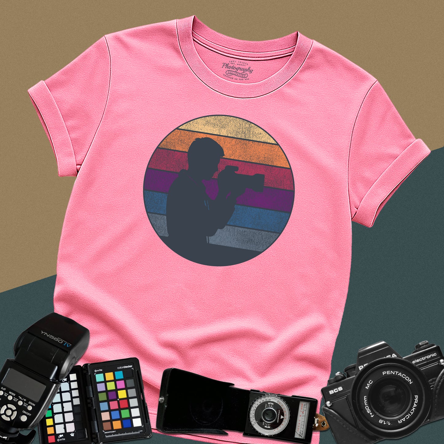 0035. Retro Sunset Silhouette Of A Photographer Unisex T-Shirt