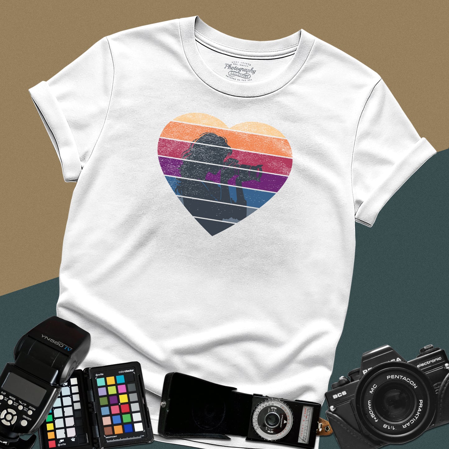 0044. Girl Photographer Silhouette Retro Sunset Heart Unisex T-Shirt