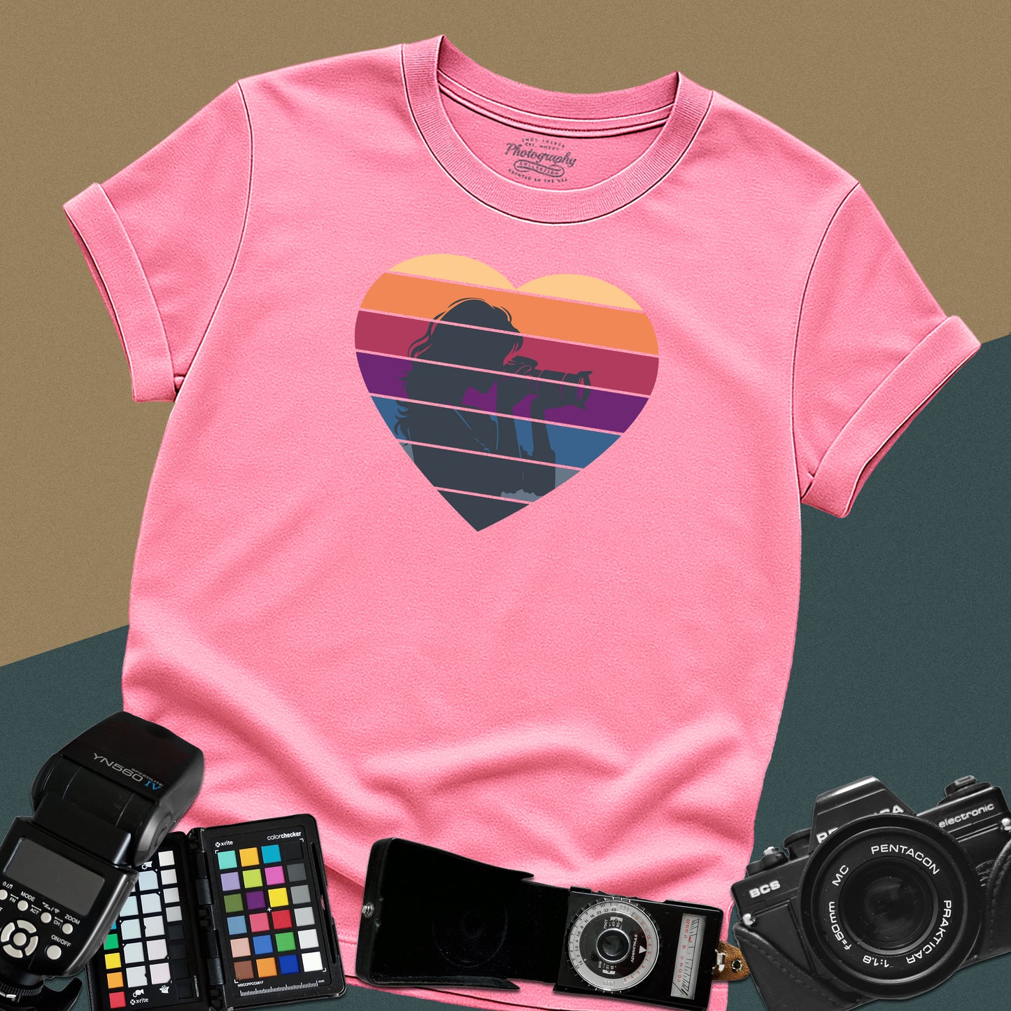 0044. Girl Photographer Silhouette Retro Sunset Heart Unisex T-Shirt