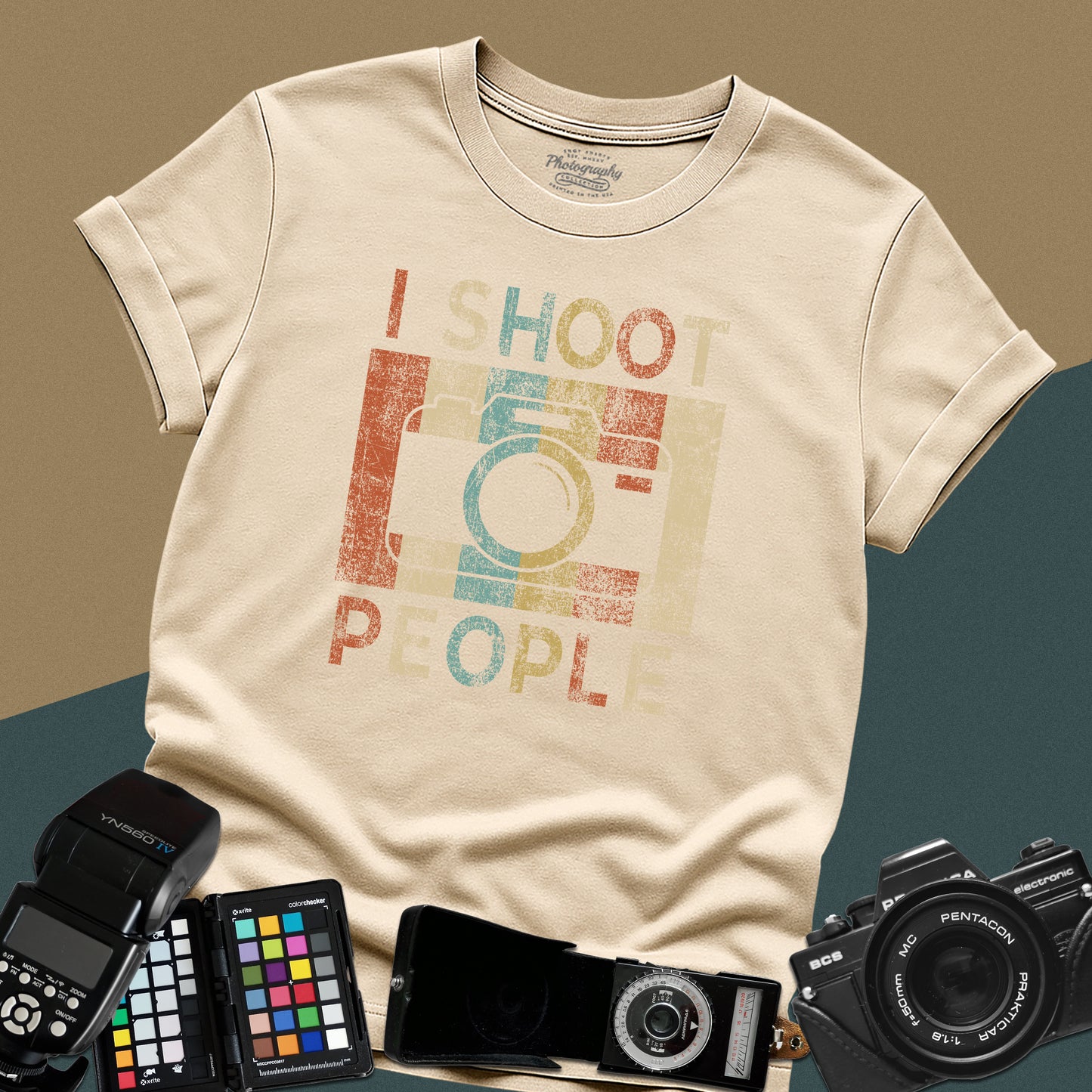 0045. I Shoot People Photo Camera Unisex T-Shirt