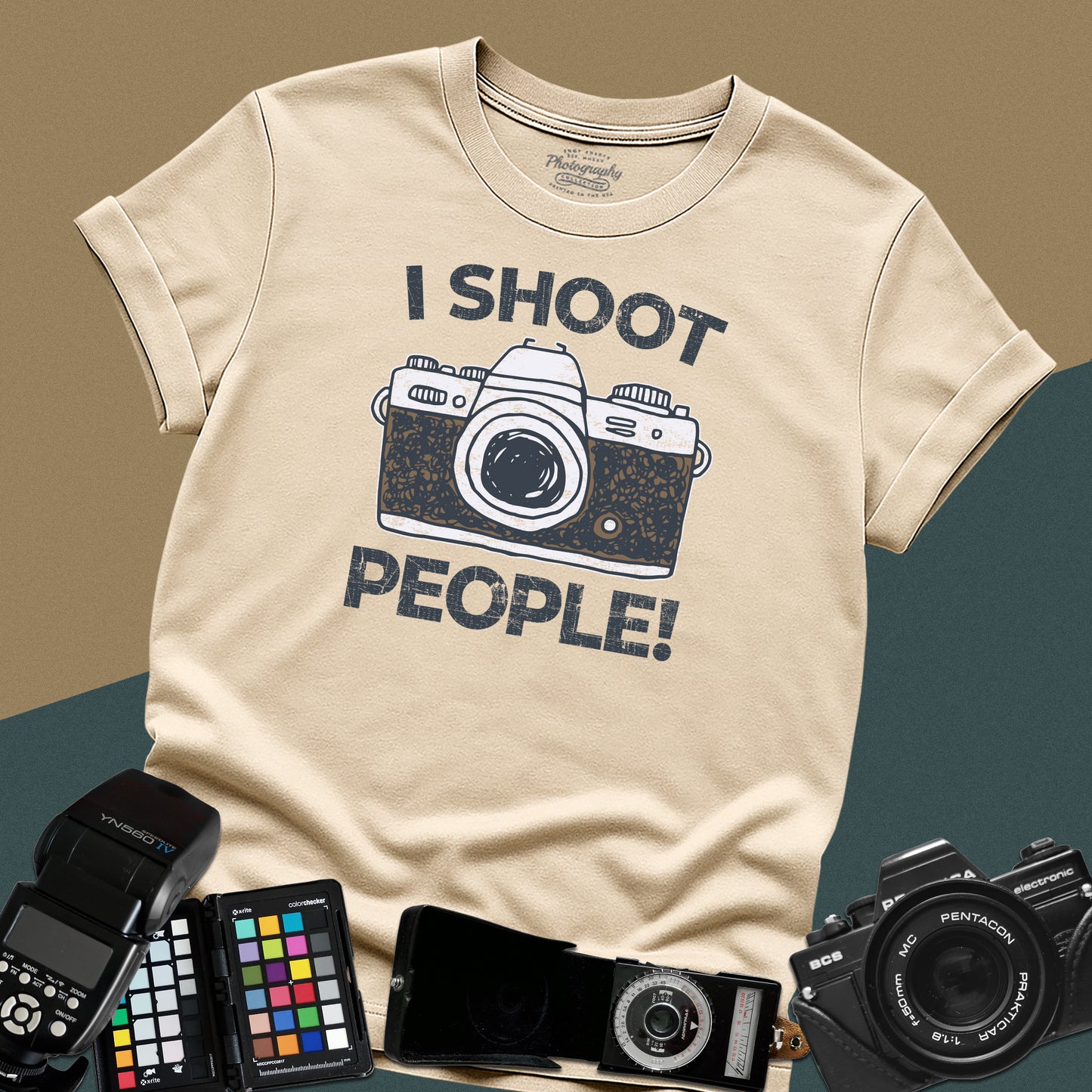 0047. I Shoot People Hand Drawn Retro Photo Camera Unisex T-Shirt