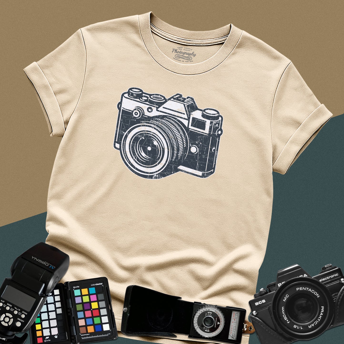 0048. Grunge Retro Photo Camera Unisex T-Shirt