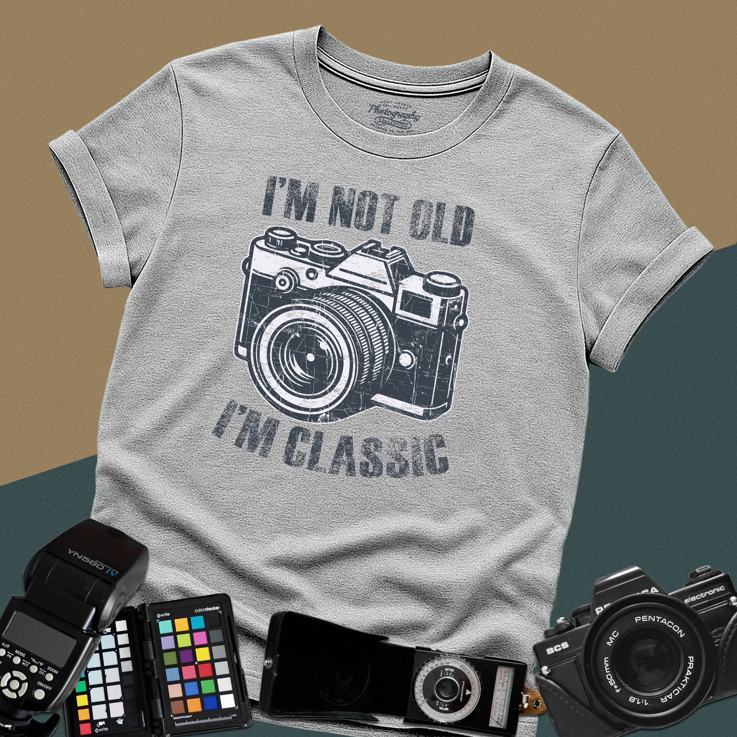 0052. I'm Not Old I'm Classic Grunge Retro Photo Camera Unisex T-Shirt
