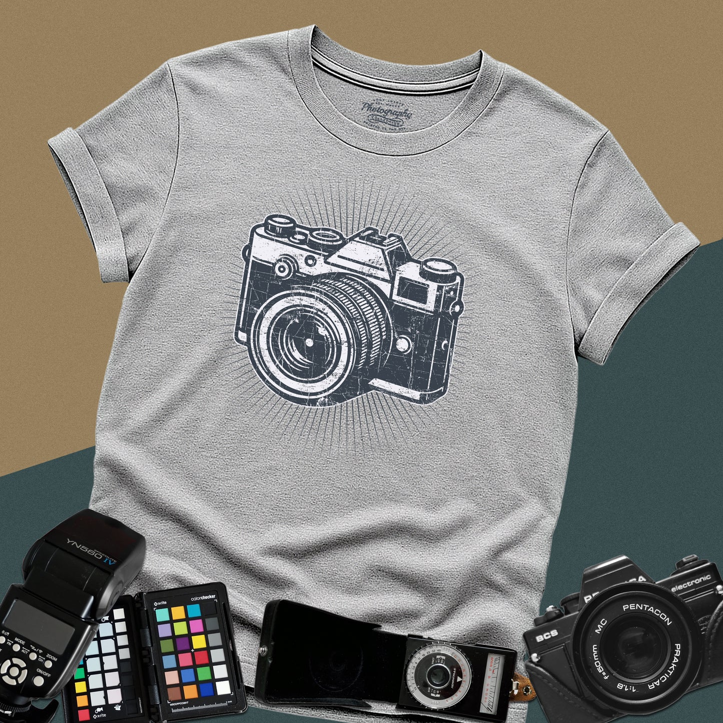 0053. Classic Grunge Retro Photo Camera Unisex T-Shirt