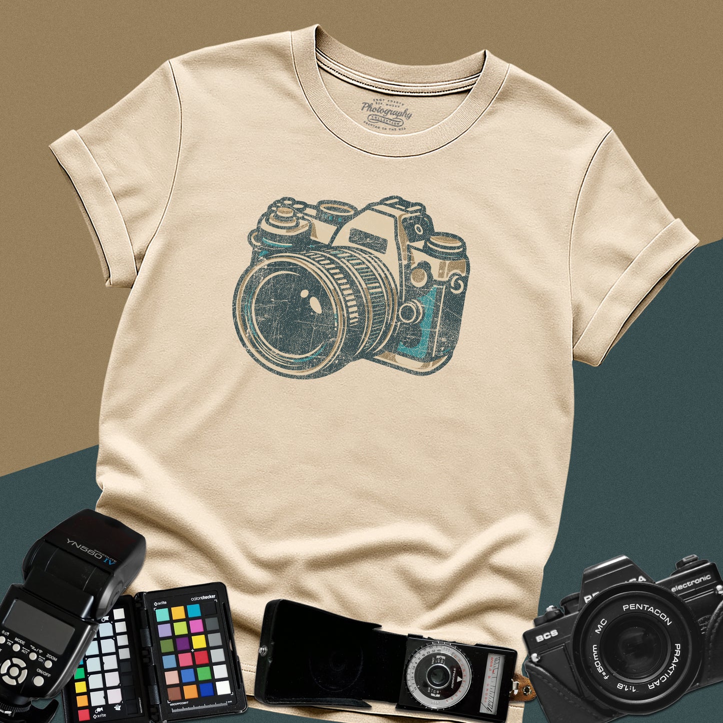 0064. Grunge Classic Photo Camera Unisex T-Shirt