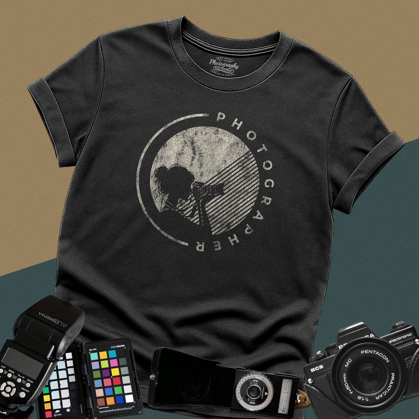 0065. Grunge Girl Photographer Silhouette Unisex T-Shirt