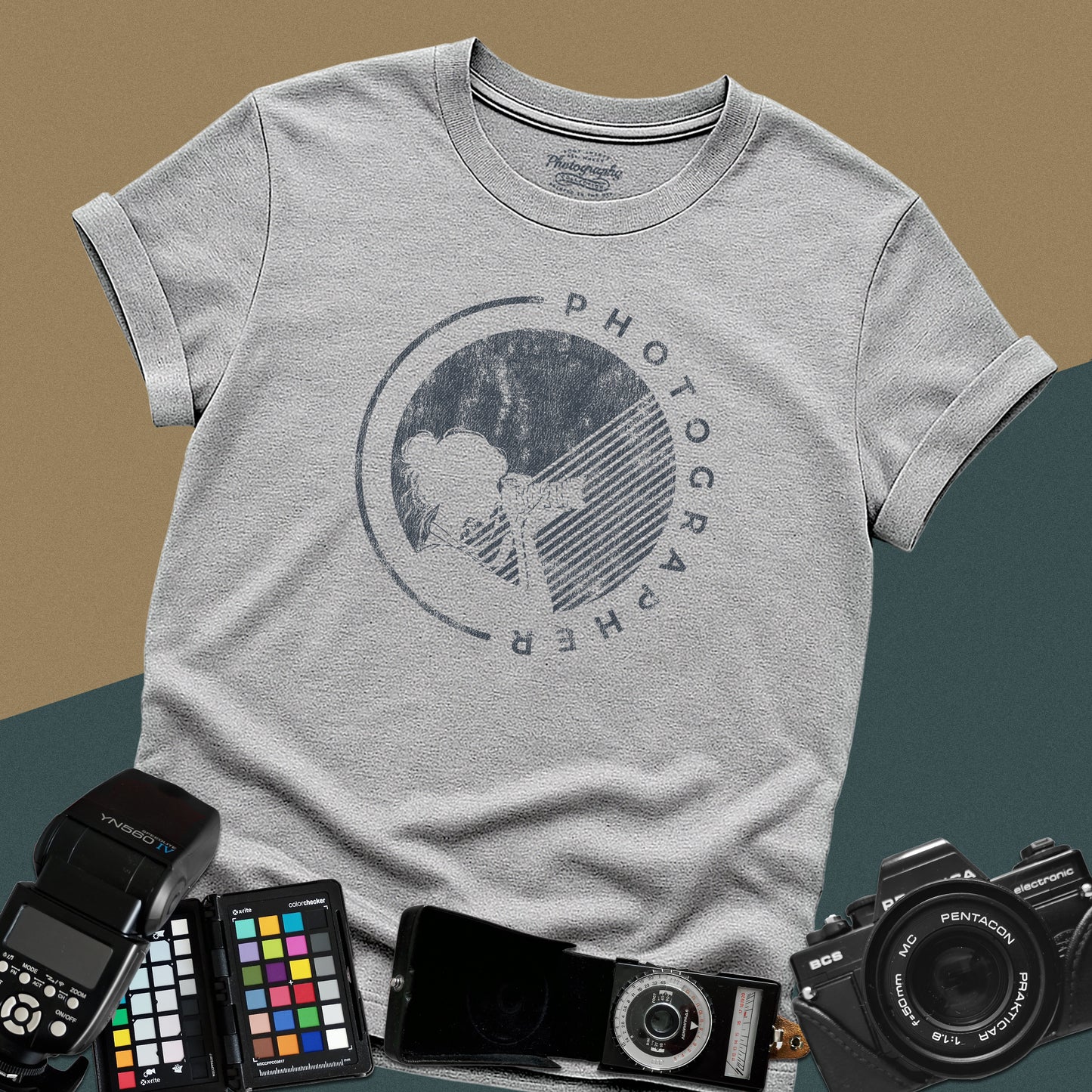 0065. Grunge Girl Photographer Silhouette Unisex T-Shirt