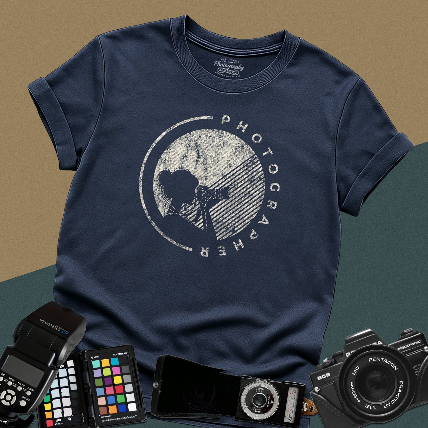 0065. Grunge Girl Photographer Silhouette Unisex T-Shirt
