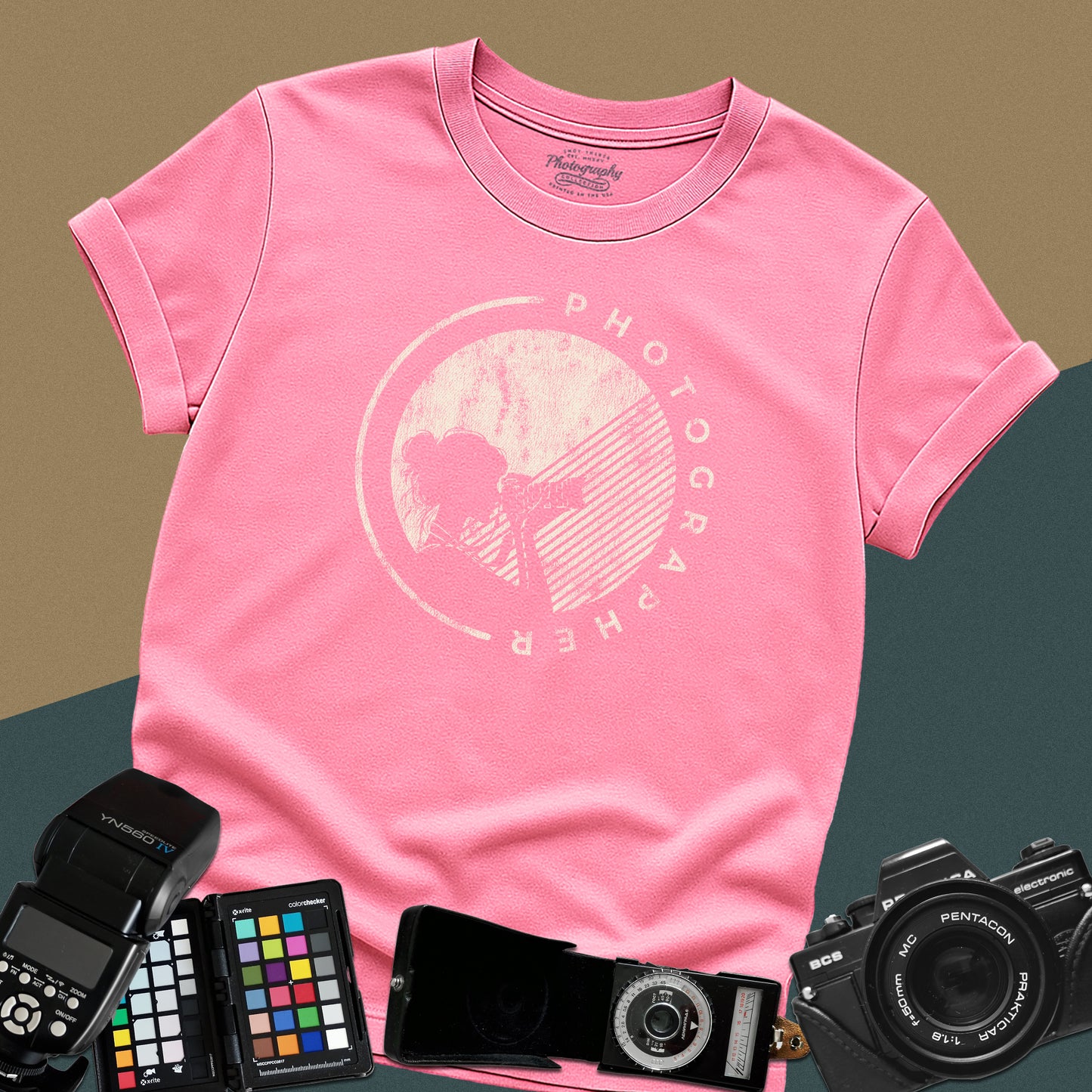 0065. Grunge Girl Photographer Silhouette Unisex T-Shirt