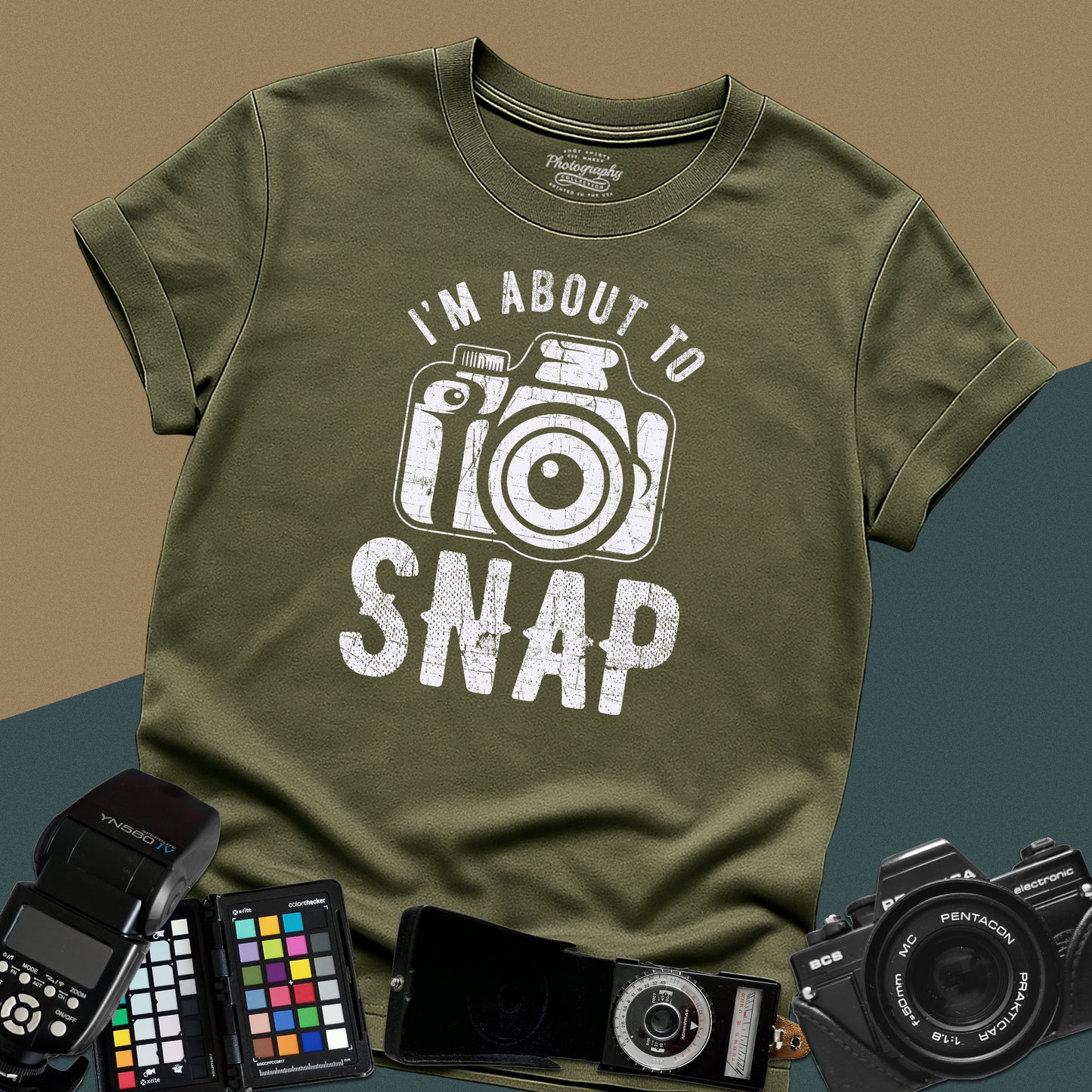 0070. I'm About To Snap Grunge Photo Camera Unisex T-Shirt