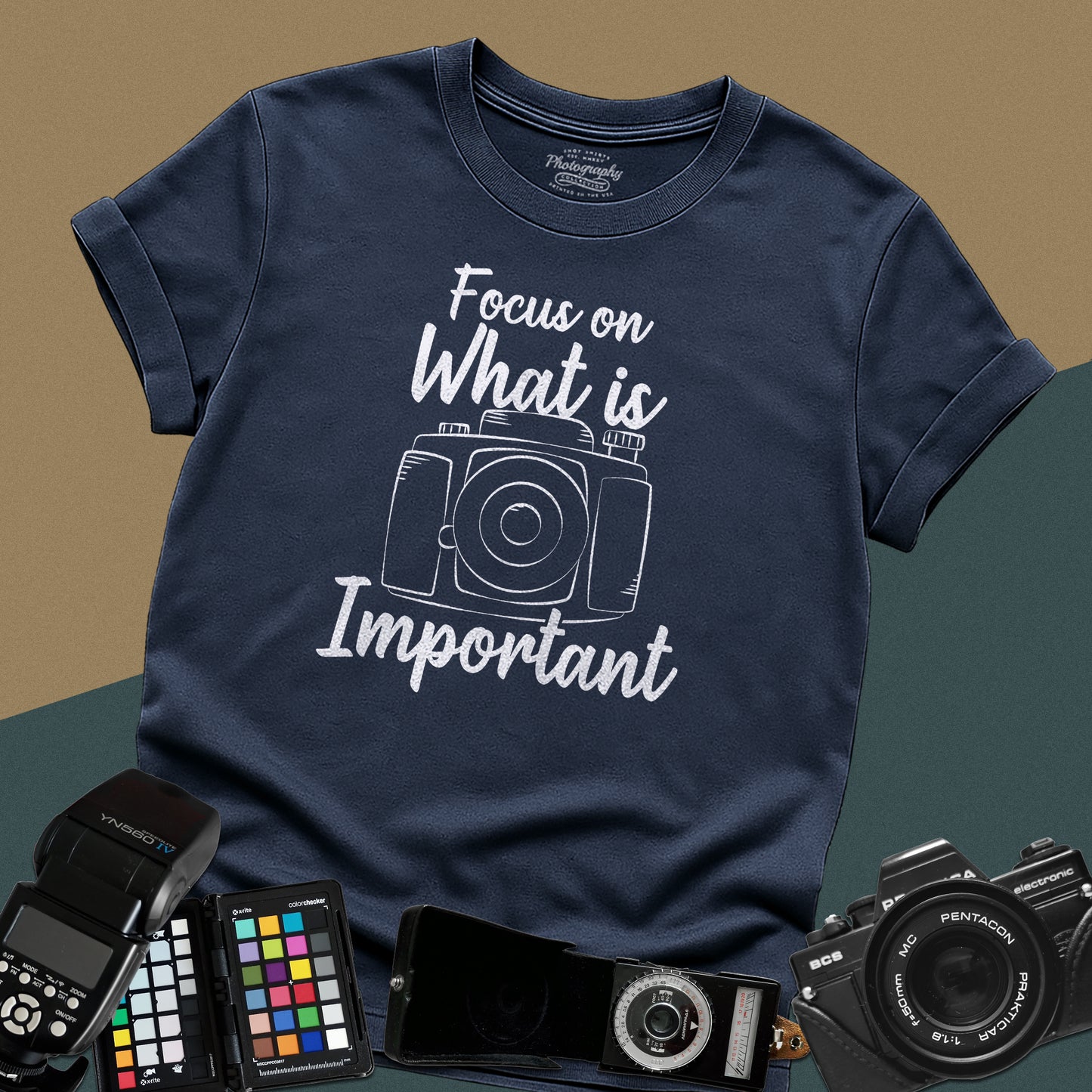 0084. Focus On What Is Important Grunge Photo Camera Unisex T-Shirt