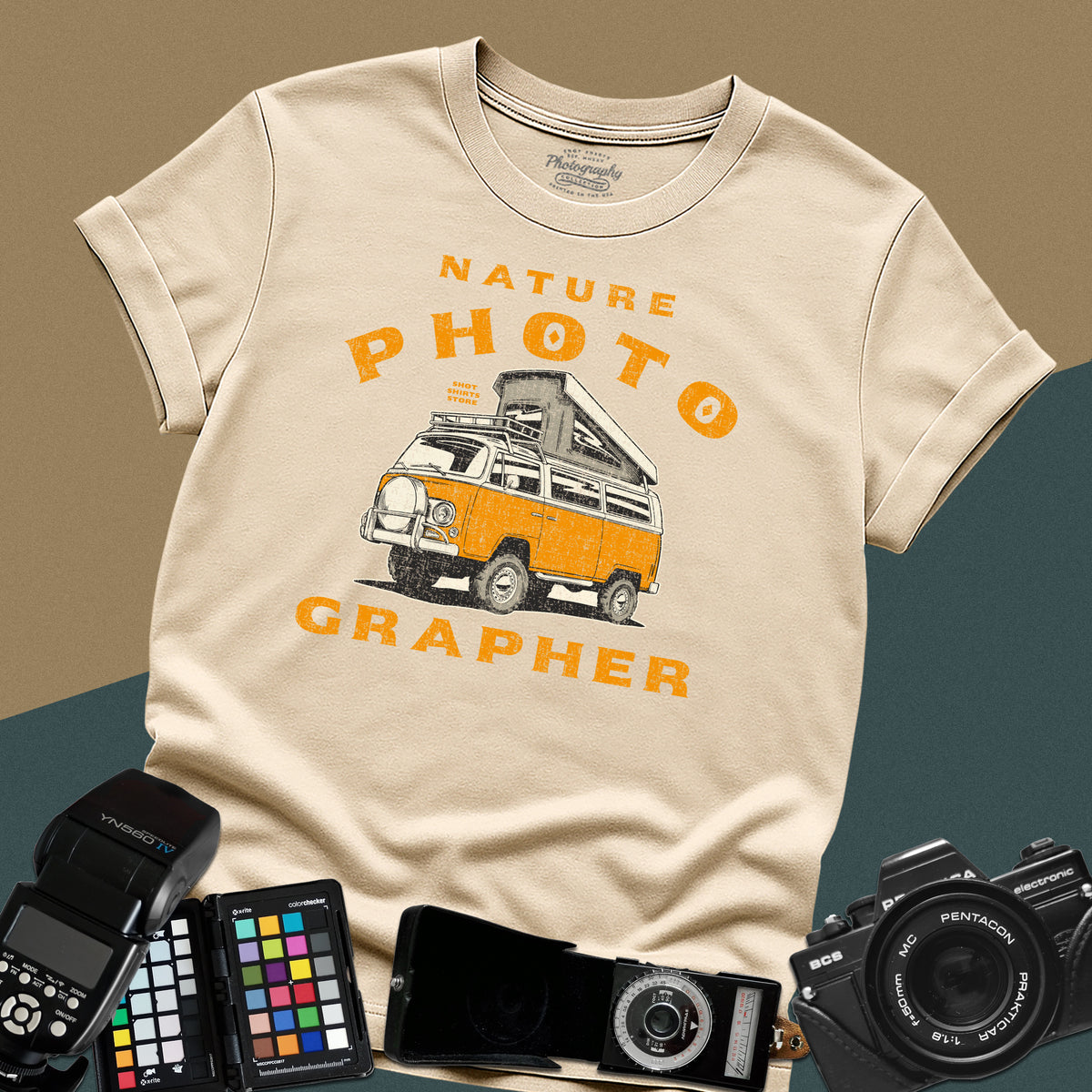 Nature Photographer Vintage Camper Van T-Shirt
